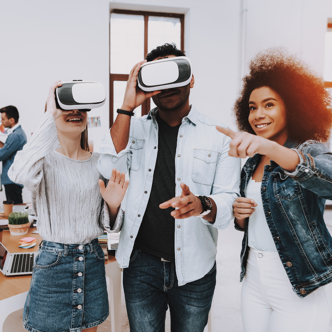 Stagiares avec des casques de rélaité virtuelle
