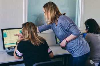 Développer ses compétences clés en français, mathématiques, numérique…